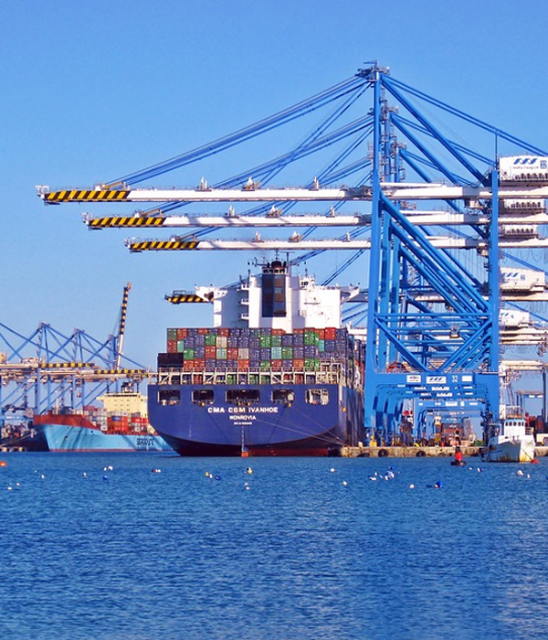 Sea Cargo Services in Dubai